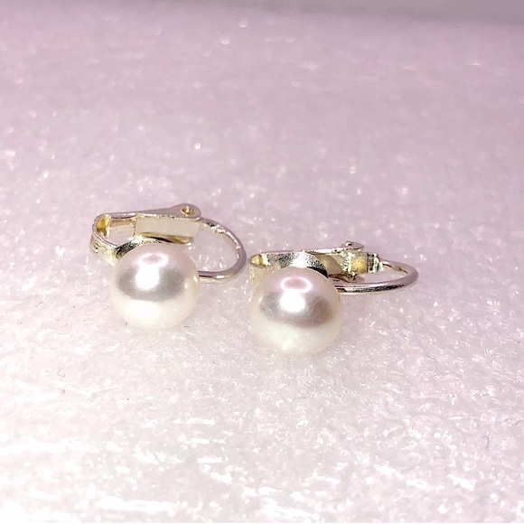 Sterling & Freshwater Pearl Clip On Earrings 8mm - 9mm Pearls / .7” Length - Picture 1 of 7